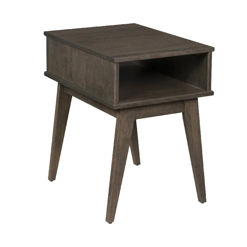 QW Amish Brady End Table